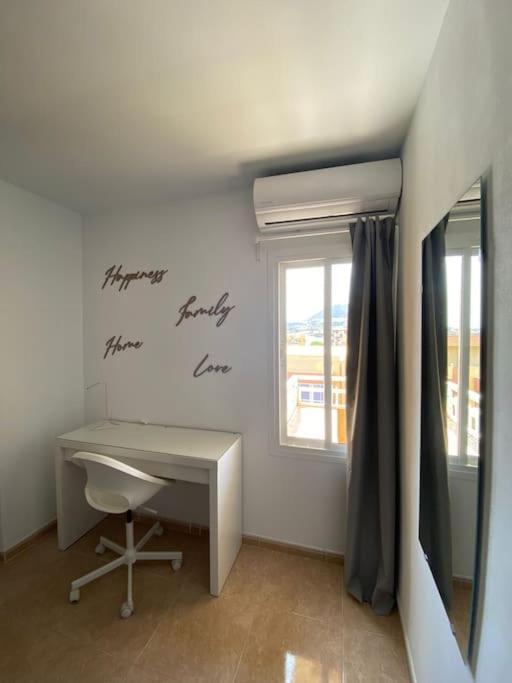 Apt Con Espectacular Vista, Piscinas, Recep 24 Hs Benalmádena Exterior photo